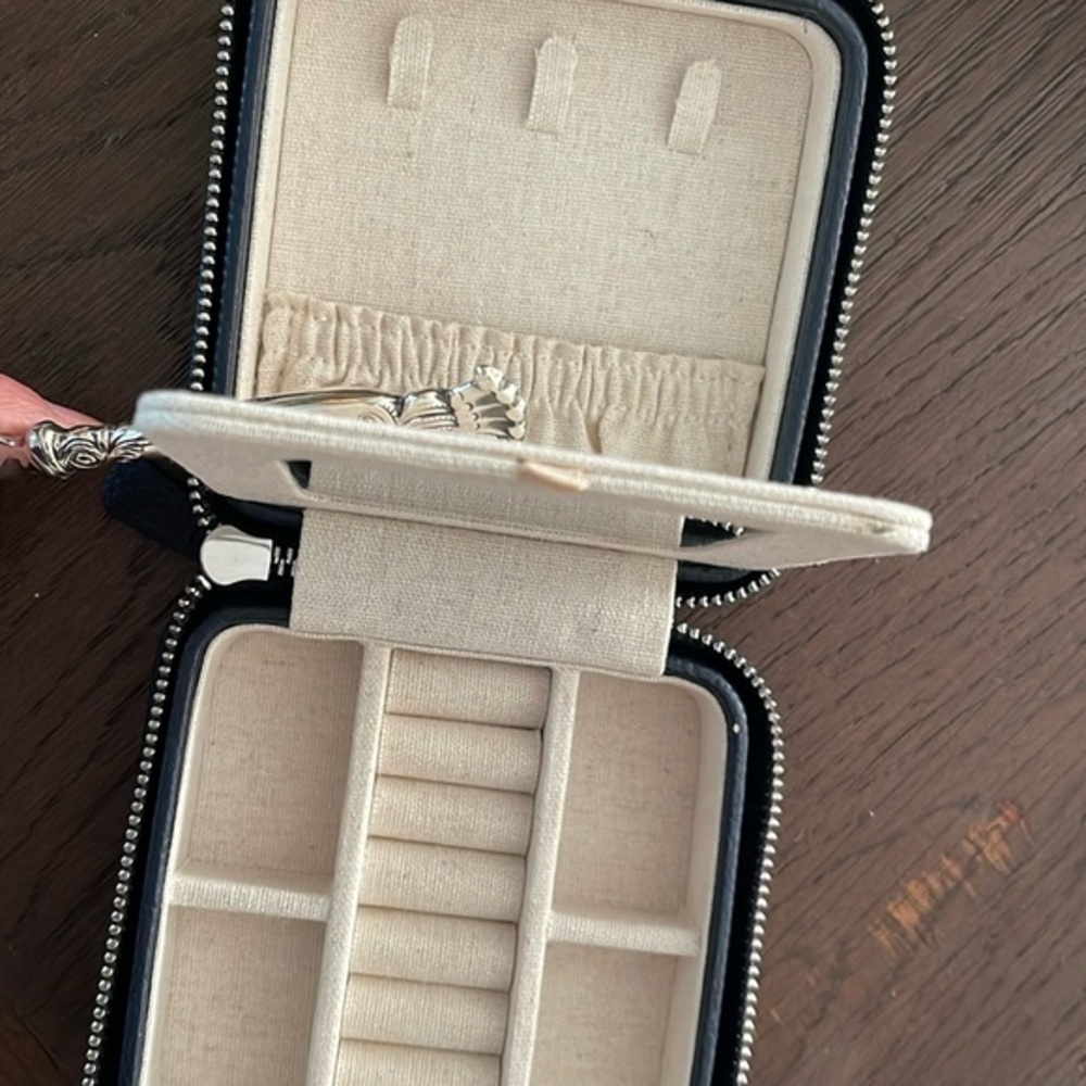 Mark & Grahm Leather Travel Jewelry Case